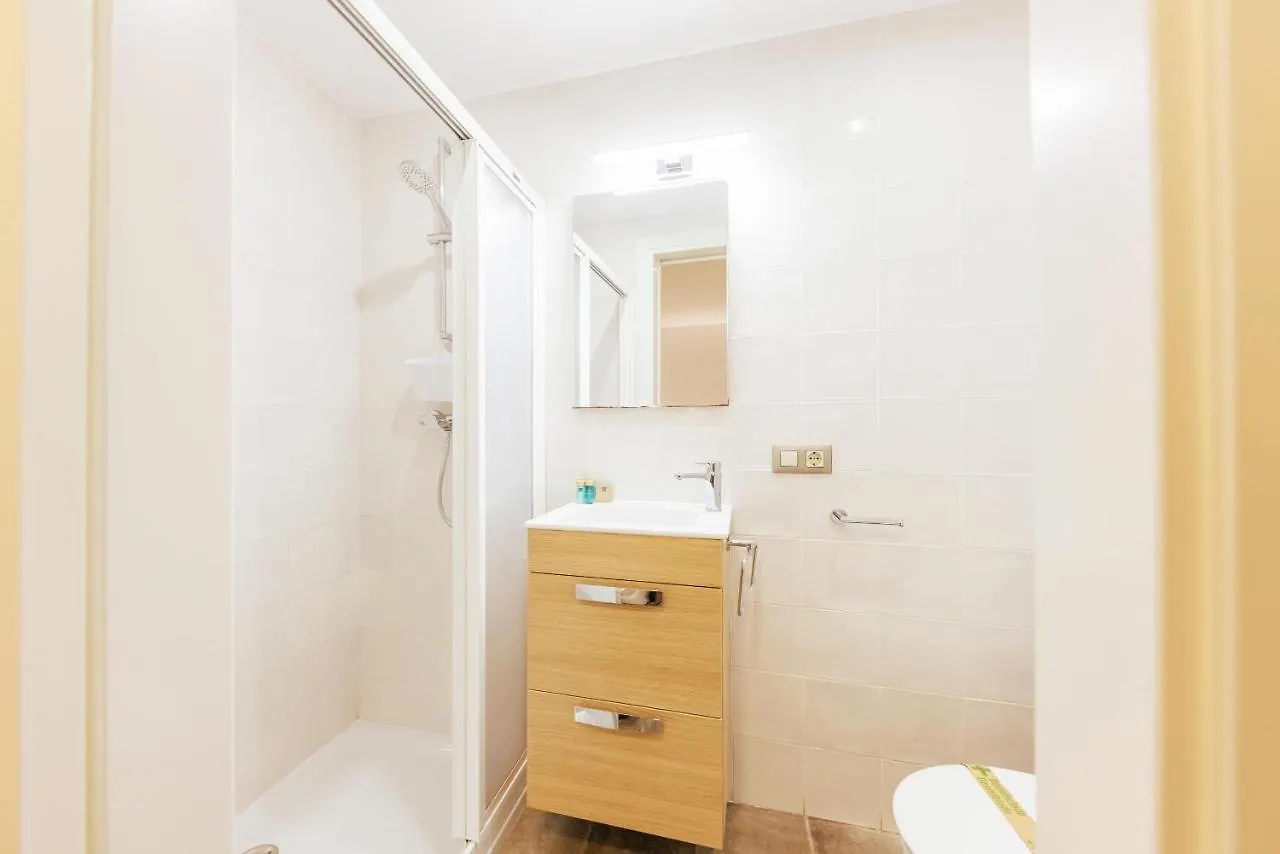 Bravissimo Mercadal, One-Bedroom Plus Sofa Bed 赫罗纳 0*,  西班牙