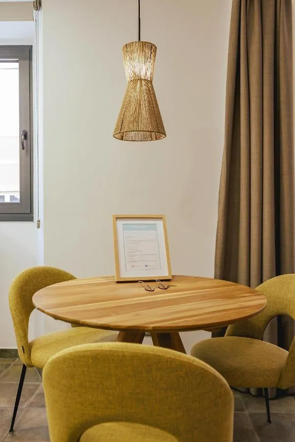 Bravissimo Mercadal, One-Bedroom Plus Sofa Bed 赫罗纳